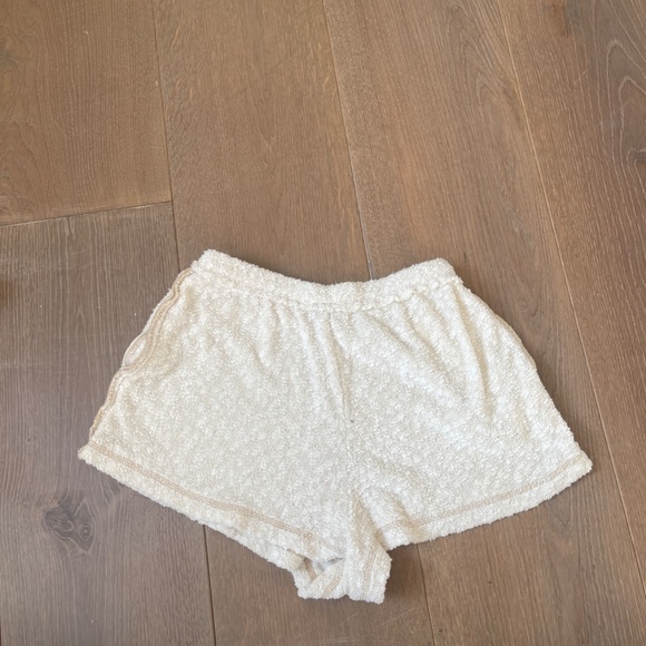 Urban Outfitters Jada Cozy Terry Soft Shorts Small Cream - Picture 4 of 5